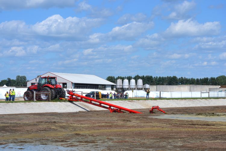 The fundamentals of lagoons and anaerobic digester blank out – Swineweb.com